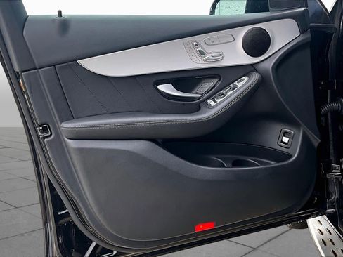 Used 2022 Mercedes-Benz GLC 300 image 19