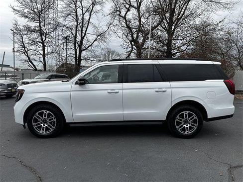 Certified 2025 Ford Expedition Max Active image 8