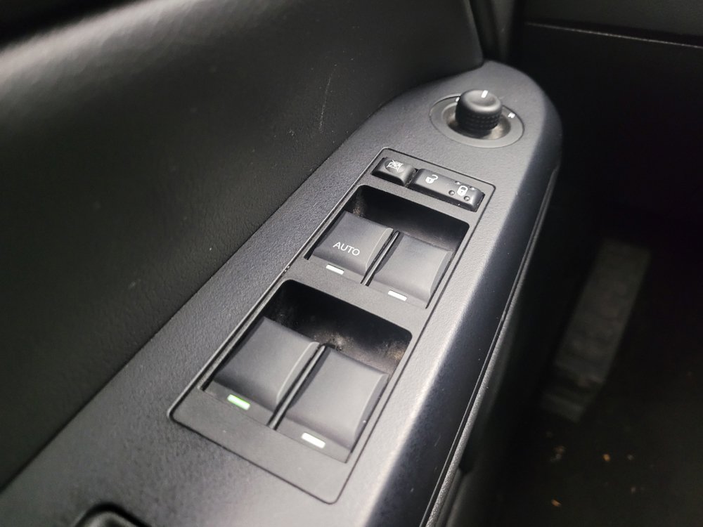 Used 2014 Jeep Compass Sport w/ Power Value Group FWD image 27