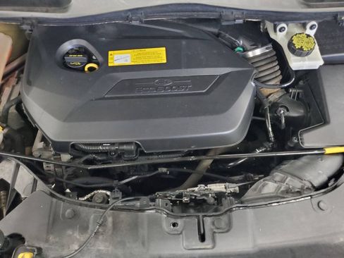 Used 2015 Ford Escape SE AWD/4WD image 4
