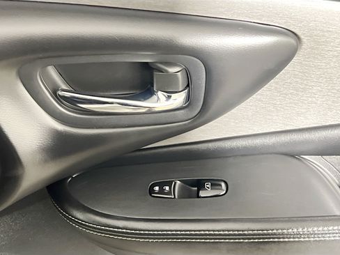 Used 2020 Nissan Murano S w/ Technology Package FWD image 31