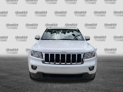 Used 2013 Jeep Grand Cherokee Laredo RWD image 3