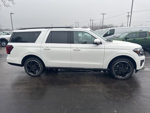 Certified 2022 Ford Expedition Max Limited image 9
