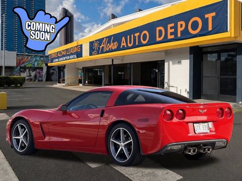 Used 2011 Chevrolet Corvette Coupe w/ Preferred Equipment Group RWD image 3