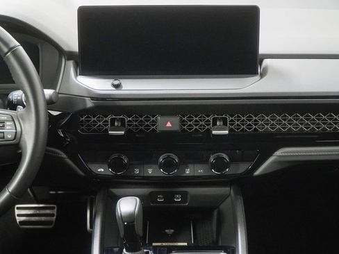 Used 2025 Honda Accord Sport image 24