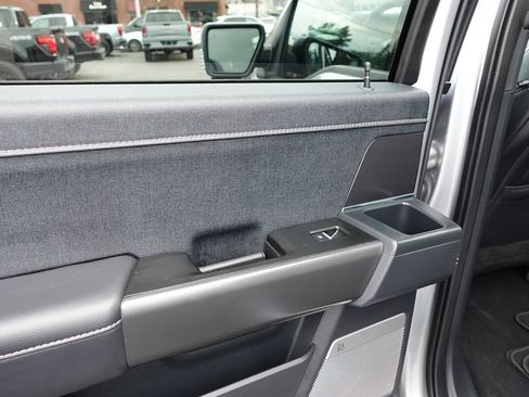 Used 2025 Ford F150 Lariat AWD/4WD image 22