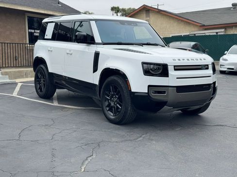Used 2022 Land Rover Defender 110 X-Dynamic SE AWD/4WD image 3