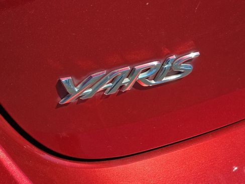 Used 2020 Toyota Yaris LE FWD image 32