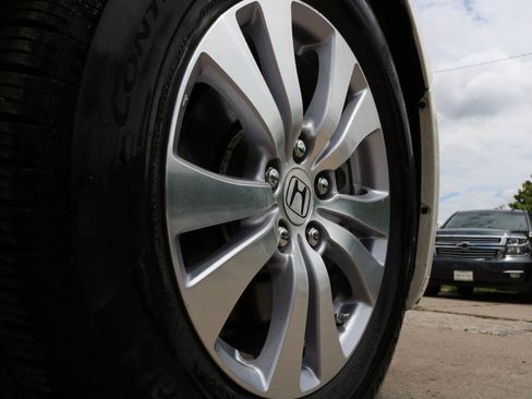 Used 2016 Honda Odyssey EX-L image 7