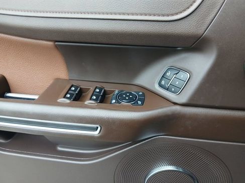 Certified 2024 Ford Expedition King Ranch RWD image 17