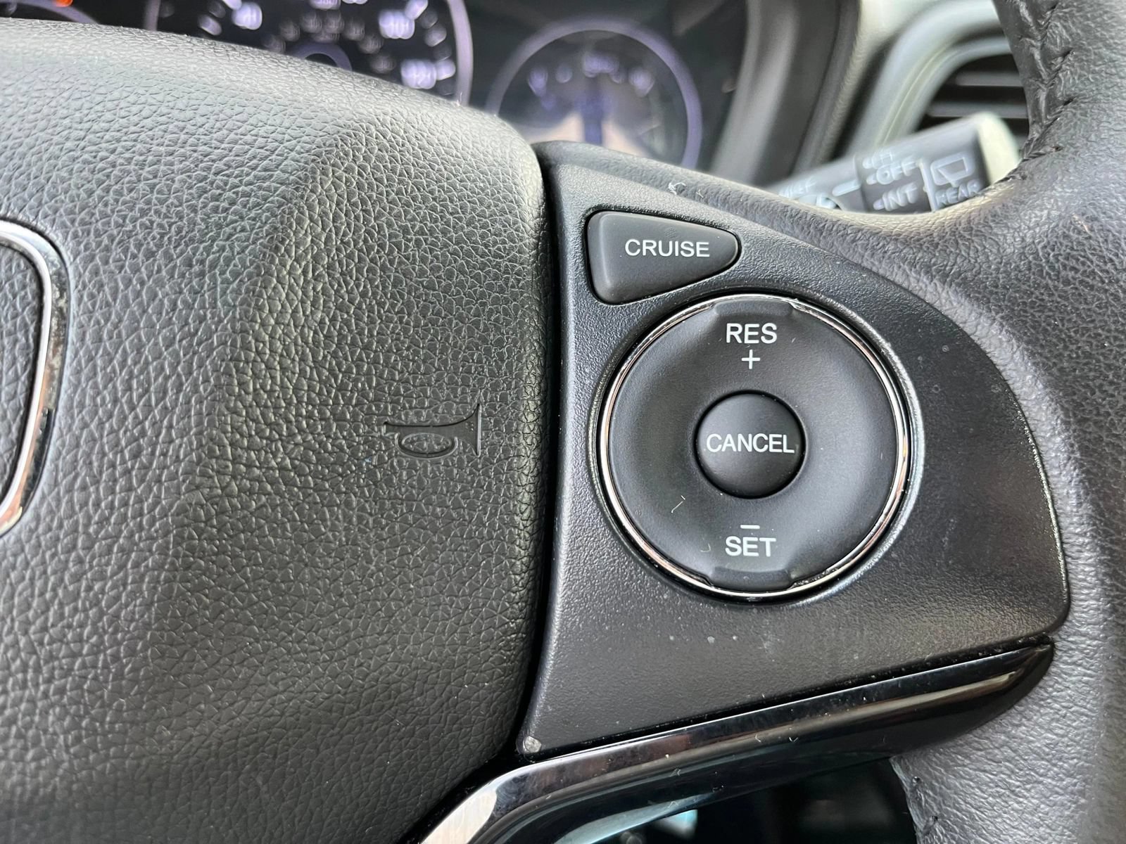 Used 2021 Honda HR-V Sport image 16