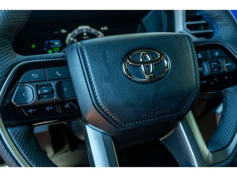 New 2026 Toyota Tundra Platinum AWD/4WD image 32
