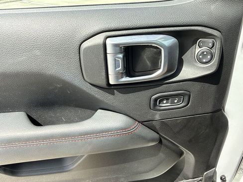 Used 2023 Jeep Wrangler Unlimited Rubicon 4xe image 28