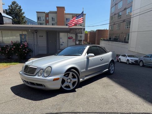 Used 2000 Mercedes-Benz CLK 430 Cabriolet image 4
