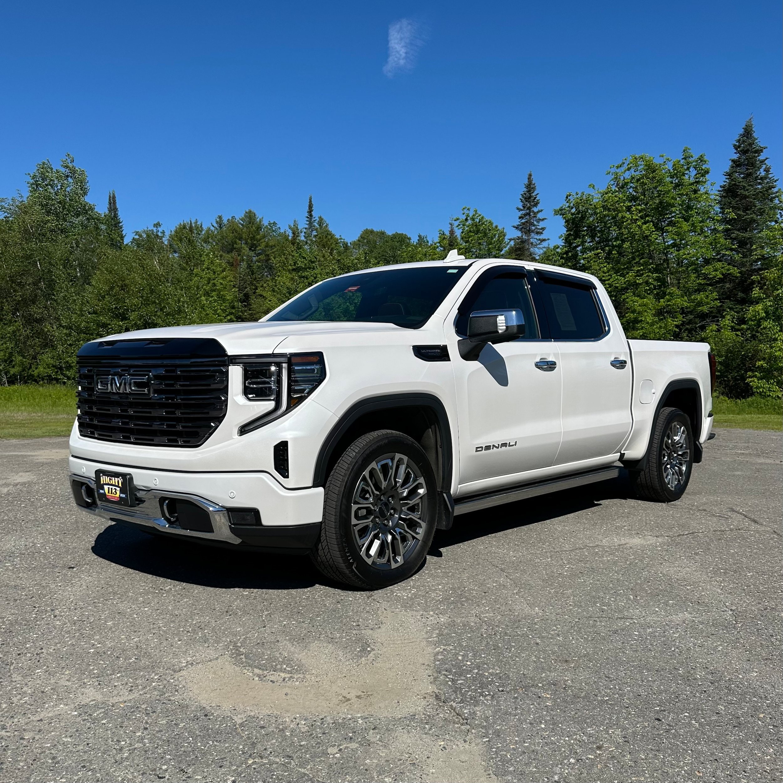 Used 2025 GMC Sierra 1500 Denali Ultimate AWD/4WD image 7
