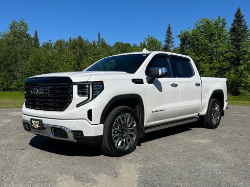 Used 2025 GMC Sierra 1500 Denali Ultimate AWD/4WD image 7