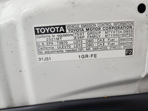 Used 2021 Toyota 4Runner SR5 image 19