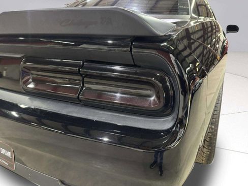 Used 2018 Dodge Challenger T/A image 13