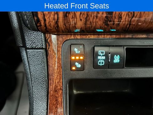 Used 2014 Chevrolet Traverse LT w/ All-Star Edition FWD image 5