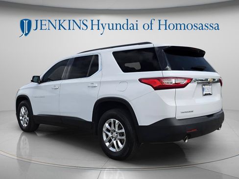 Used 2019 Chevrolet Traverse LT FWD image 7