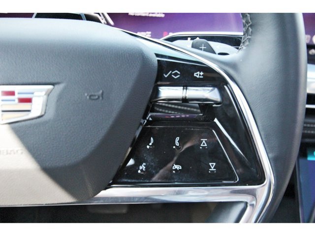 Used 2025 Cadillac Escalade ESV Sport AWD/4WD image 22