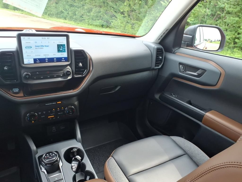 Used 2024 Ford Bronco Sport Outer Banks w/ Tech Package AWD/4WD image 5