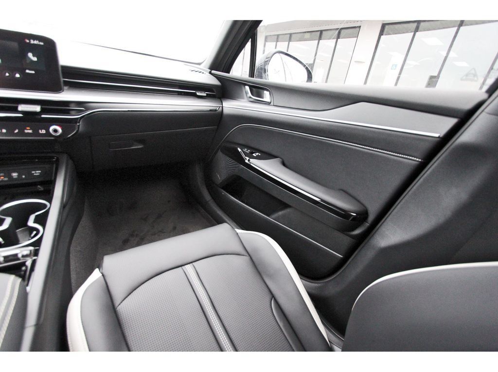 New 2026 Kia K5 GT-Line FWD image 11