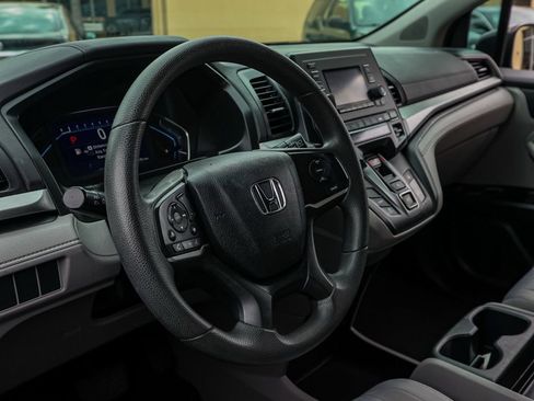 Used 2019 Honda Odyssey LX image 14