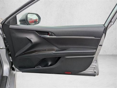Used 2023 Toyota Camry SE FWD image 25