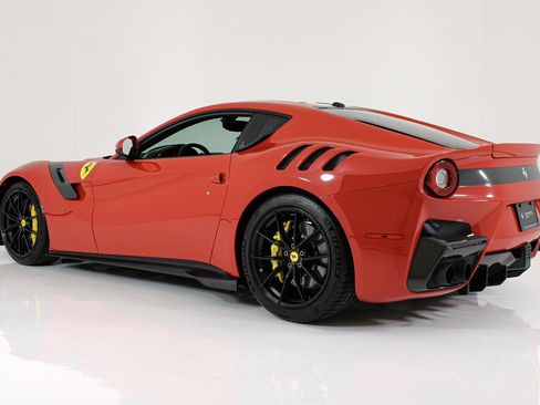 Used 2017 Ferrari F12tdf RWD image 7