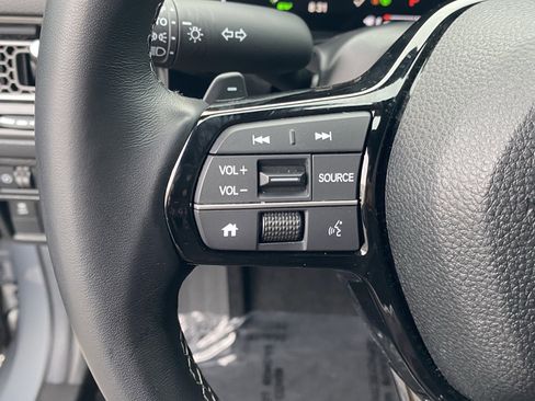 Used 2025 Honda Civic Sport image 25