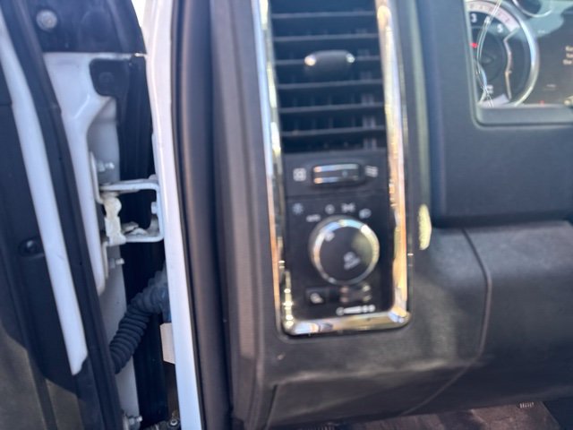 Used 2018 RAM 2500 Laramie w/ Sport Appearance Group AWD/4WD image 14
