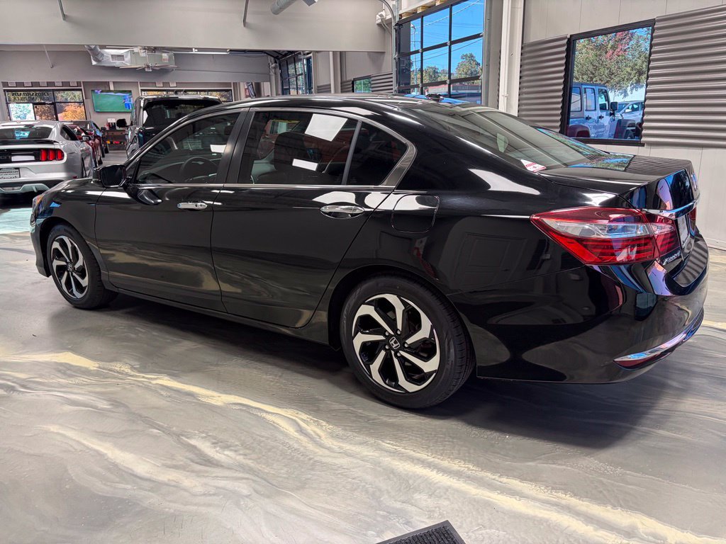 Used 2016 Honda Accord EX-L image 37