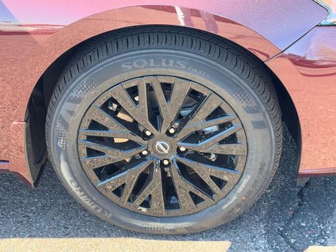 New 2025 Nissan Altima 2.5 SV w/ SV Special Edition Package image 10