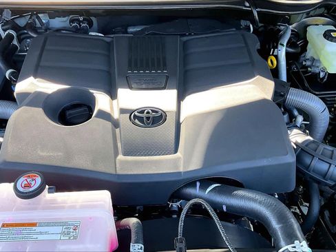 New 2026 Toyota Tundra SR5 image 17