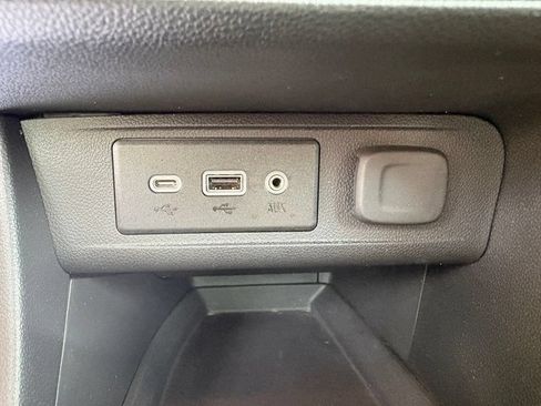 Used 2023 Buick Encore GX Preferred FWD image 22