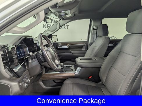 Used 2022 Chevrolet Silverado 1500 RST w/ LPO, Dark Essentials Package AWD/4WD image 3