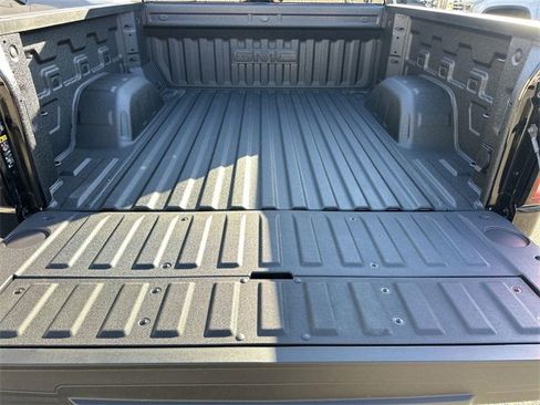 New 2026 GMC Sierra 1500 Elevation w/ LPO, Elevation Black Package image 26