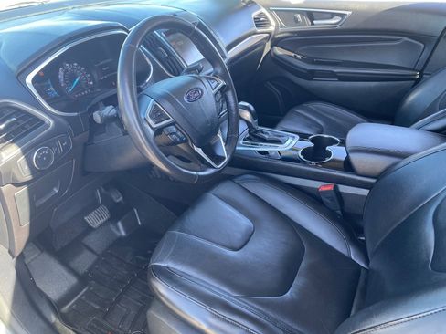 Used 2015 Ford Edge Titanium image 19