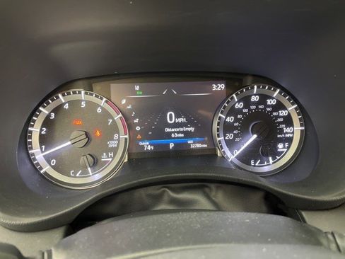 Used 2023 Toyota Highlander L FWD image 20