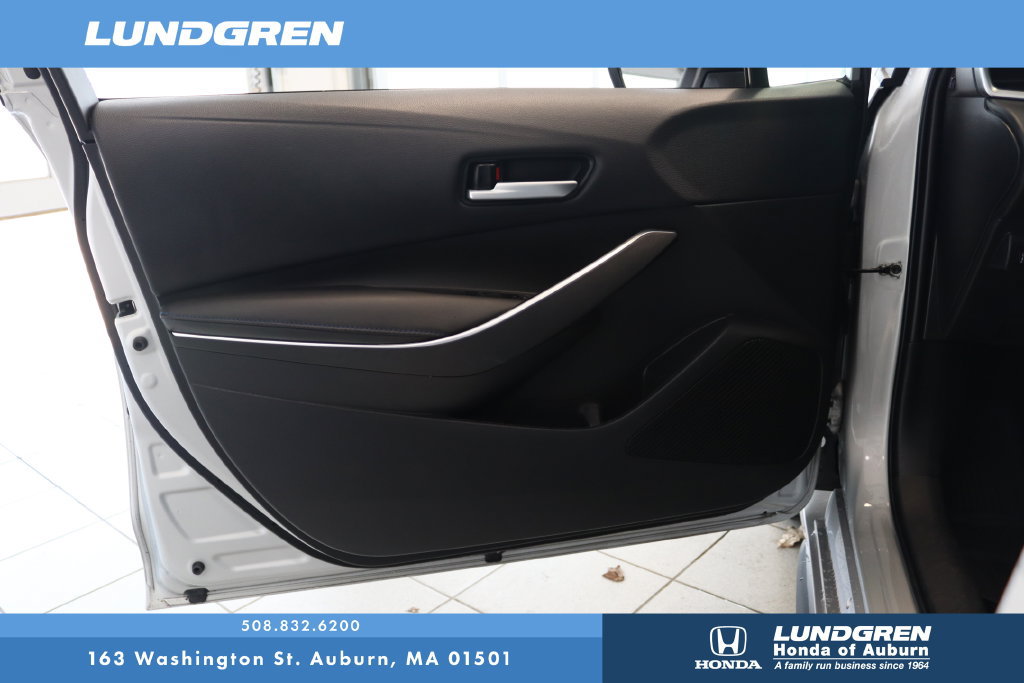 Used 2022 Toyota Corolla SE FWD image 9