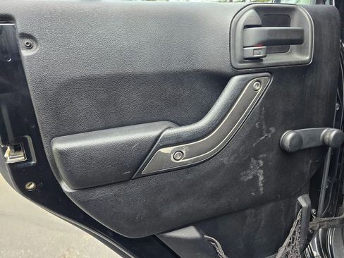 Used 2012 Jeep Wrangler Unlimited Sport w/ Connectivity Group image 25