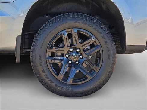 New 2026 Chevrolet Silverado 1500 Custom w/ Rally Edition image 10