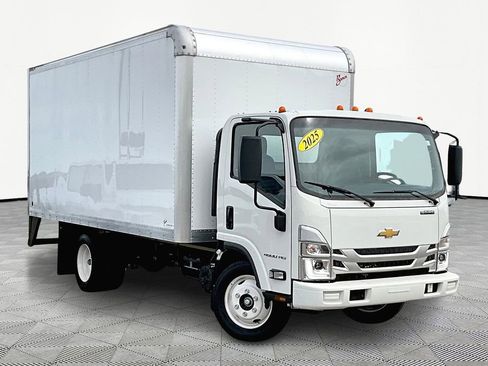 New 2025 Chevrolet Low Cab Forward image 2