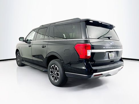 Used 2024 Ford Expedition Max XLT image 5