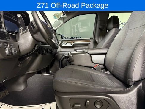 Used 2023 Chevrolet Silverado 1500 LT w/ Z71 Off-Road Package image 13