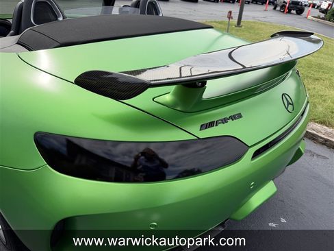 Used 2020 Mercedes-Benz AMG GT R image 24