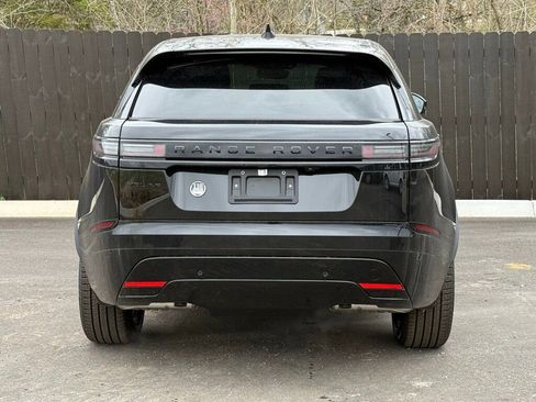 Used 2025 Land Rover Range Rover Velar Dynamic SE image 4