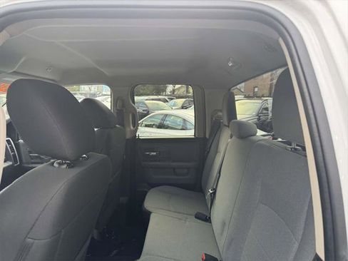 Used 2024 RAM 1500 Classic SLT image 10