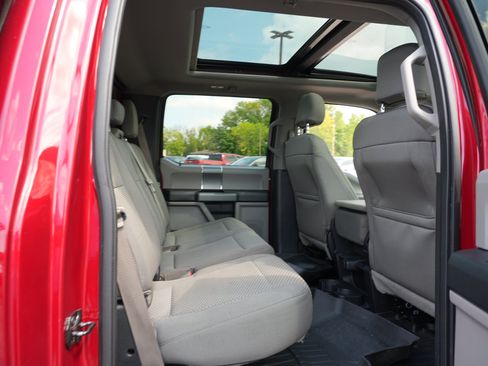 Used 2016 Ford F150 XLT w/ Equipment Group 302A Luxury AWD/4WD image 27